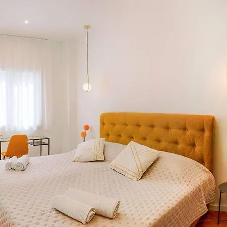 Luksuzni Ribica U Samom Centru Grada