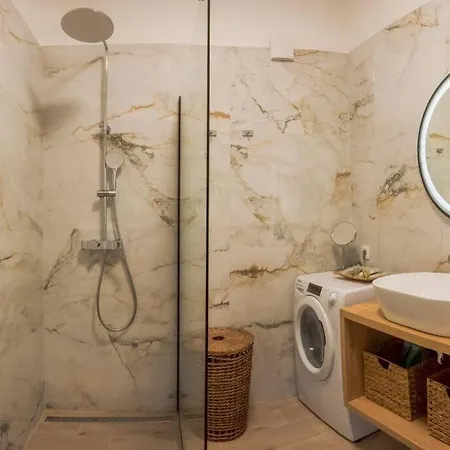 Apartment Luksuzni Ribica U Samom Centru Grada *